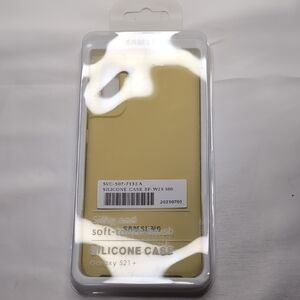 Samsung Galaxy S21+ Soft Silicone Case - Cream